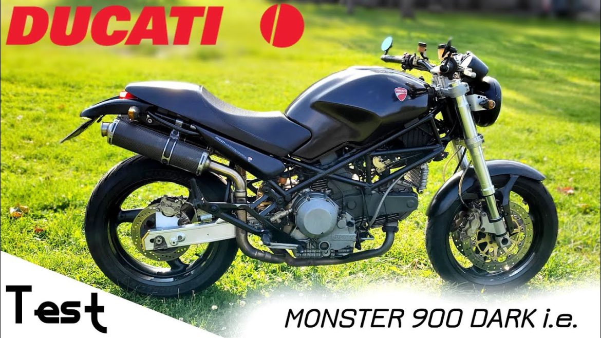 À la découverte de la ducati monster 900 ie de 2001 : un youngtimer à saisir absolument !