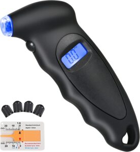 Comment ajuster la pression des pneus de votre moto pour une conduite optimale 🏍️✨